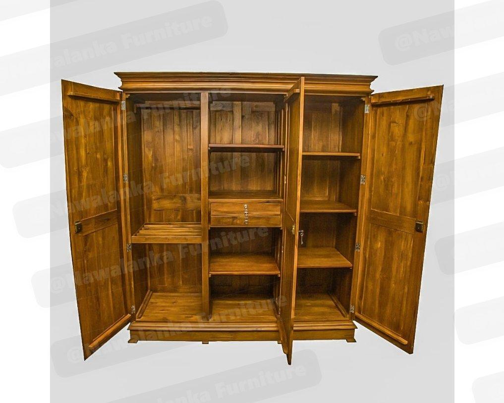 Triple door panel wardrobe - 3 door wardrobe,panel wardrobe,wardrobe,wooden wardrobe,teak wardrobe,clothes cupboard,almirah,wardrobe sri lanka,wardrobe price sri lanka,bedroom furniture,furniture maharagama,nawalanka furniture